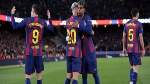 滕哈格盛赞欧冠小组赛表现：球队实至名归！